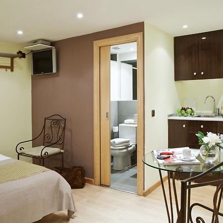 Ainb Las Ramblas-Colon Apartments Barcelona Eksteriør billede
