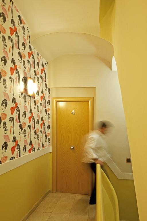 Ainb Las Ramblas-Colon Apartments Barcelona Eksteriør billede
