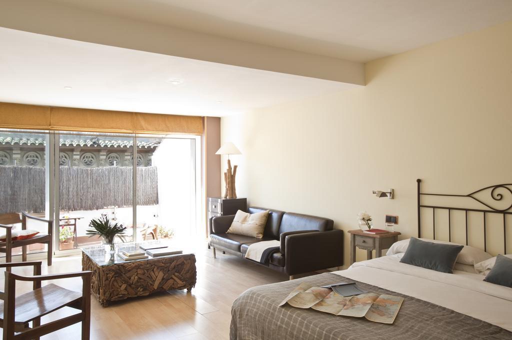 Ainb Las Ramblas-Colon Apartments Barcelona Eksteriør billede